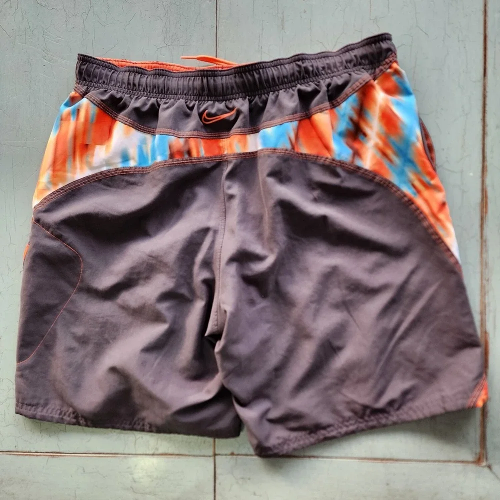 Nike Mens  Black and Orange Swim Trunks Size L‎